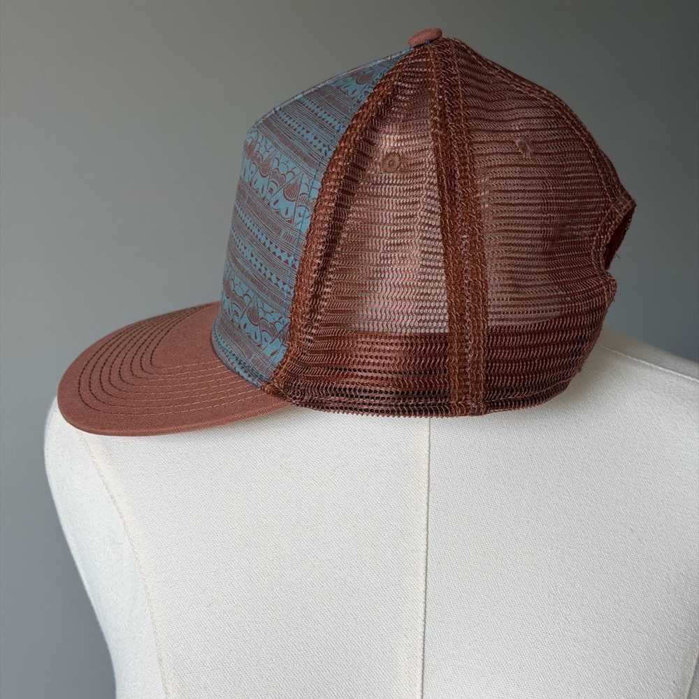 Prana Unisex Roots Studio Trucker Brown and Blue Mash Back Mountain Graphic Cap - Picture 4 of 11
